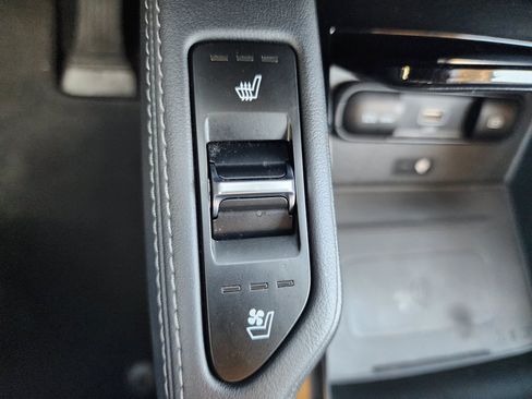 Used 2022 Kia Telluride EX FWD image 29