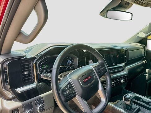Used 2024 GMC Sierra 1500 SLT w/ SLT Premium Package RWD image 12