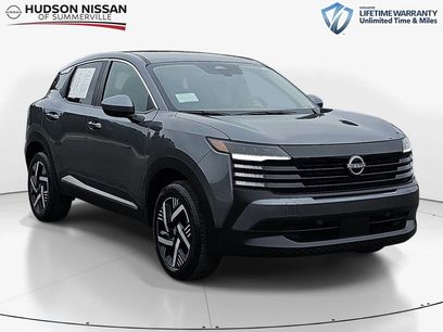 Used 2025 Nissan Kicks SV w/ Charging Package