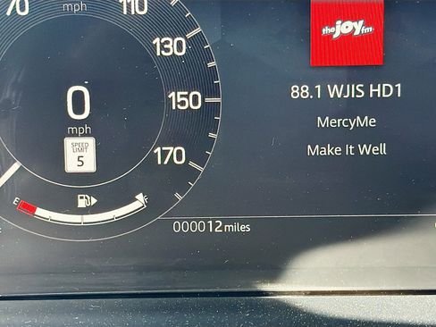 New 2026 Land Rover Discovery Sport Landmark image 41