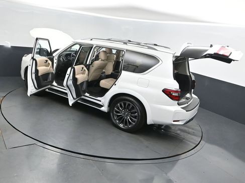 Used 2024 Nissan Armada Platinum w/ Captain's Chairs Package image 49