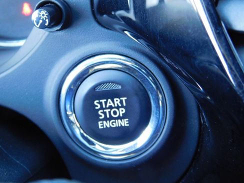 Used 2019 Mitsubishi Outlander LE image 16