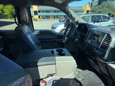 Used 2015 Ford F150 XLT w/ Equipment Group 301A Mid AWD/4WD image 5