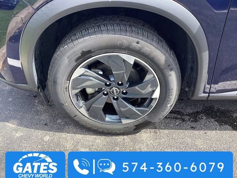 Used 2024 Nissan Rogue SV AWD/4WD image 31