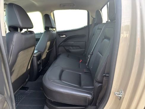 Used 2022 Chevrolet Colorado ZR2 w/ Colorado ZR2 Bison Edition AWD/4WD image 11