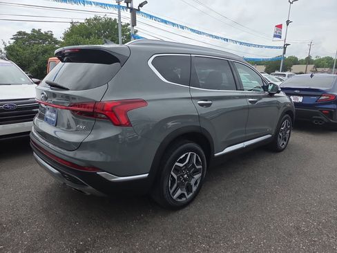 Certified 2023 Hyundai Santa Fe Limited FWD image 5