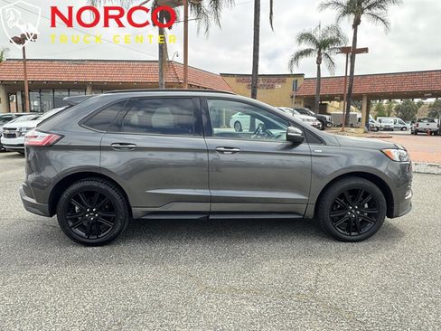 Used 2020 Ford Edge ST-Line FWD image 1