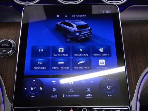 Used 2023 Mercedes-Benz GLC 300 4MATIC image 28