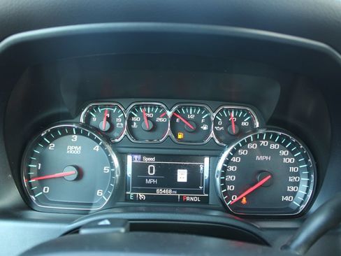 Used 2018 Chevrolet Silverado 1500 LT w/ Texas Edition RWD image 34