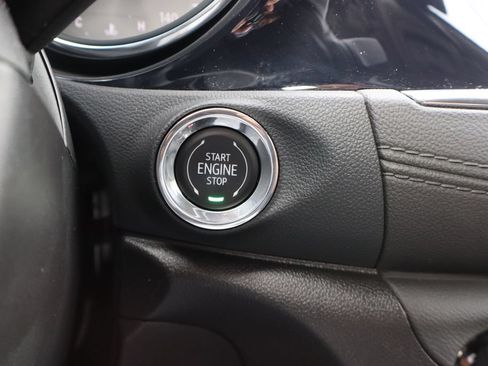 Used 2023 Buick Encore GX Preferred w/ Cold Weather Comfort Package FWD image 13