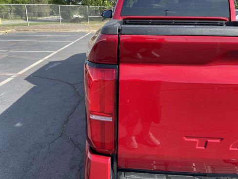 Used 2024 Toyota Tacoma SR5 image 15