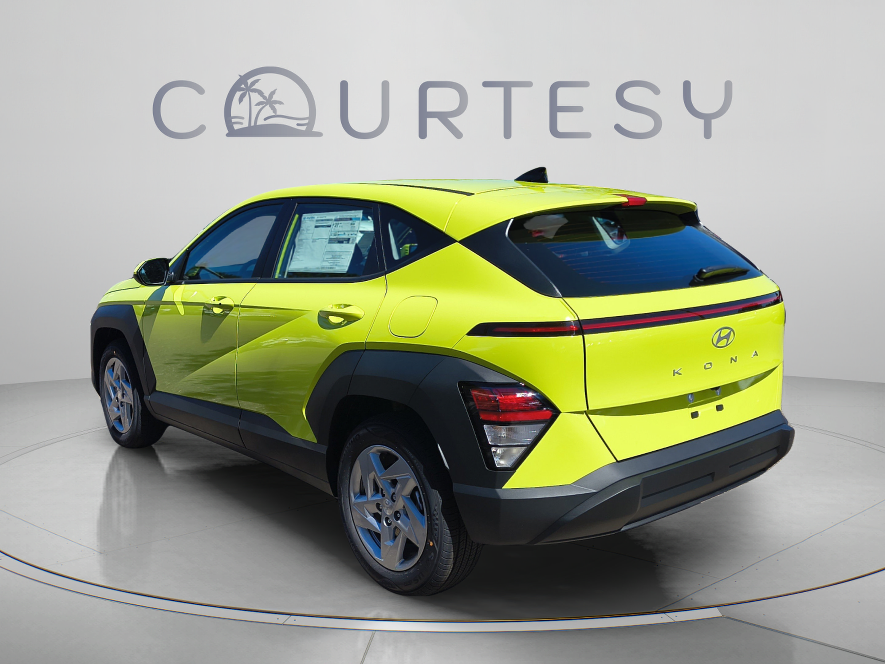 New 2027 Hyundai Kona SE FWD image 3