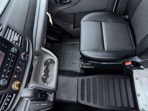 New 2025 Ford Transit 250 Low Roof AWD image 33