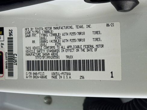 Used 2021 Toyota Tundra SR5 w/ SR5 Upgrade Package image 36