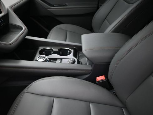 New 2026 Ford Explorer Active w/ Active Comfort Package image 21