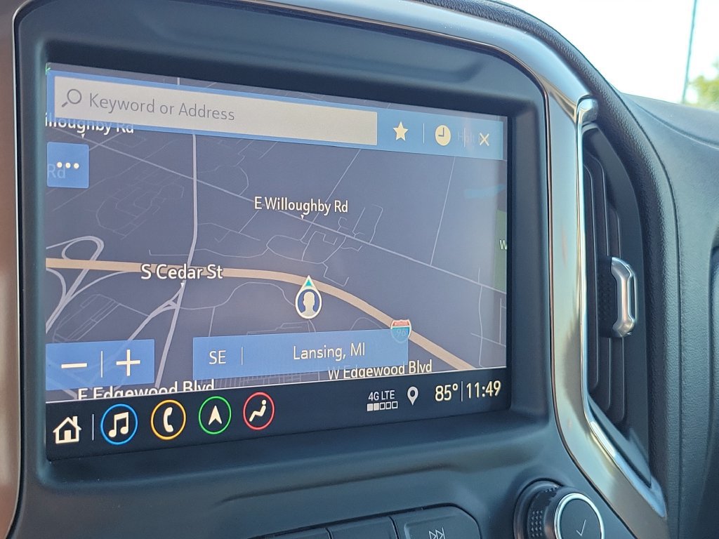 Used 2019 Chevrolet Silverado 1500 High Country w/ Technology Package AWD/4WD image 26