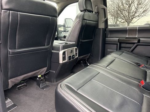 Used 2020 Ford F350 Lariat w/ Lariat Ultimate Package image 16
