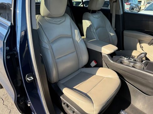 Used 2019 Cadillac XT4 Premium Luxury w/ Cold Weather Package image 27