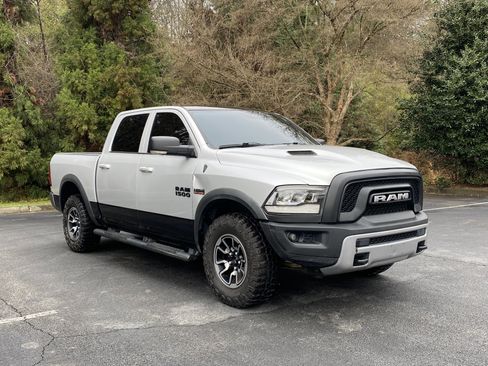 Used 2017 RAM 1500 Rebel w/ Luxury Group image 5