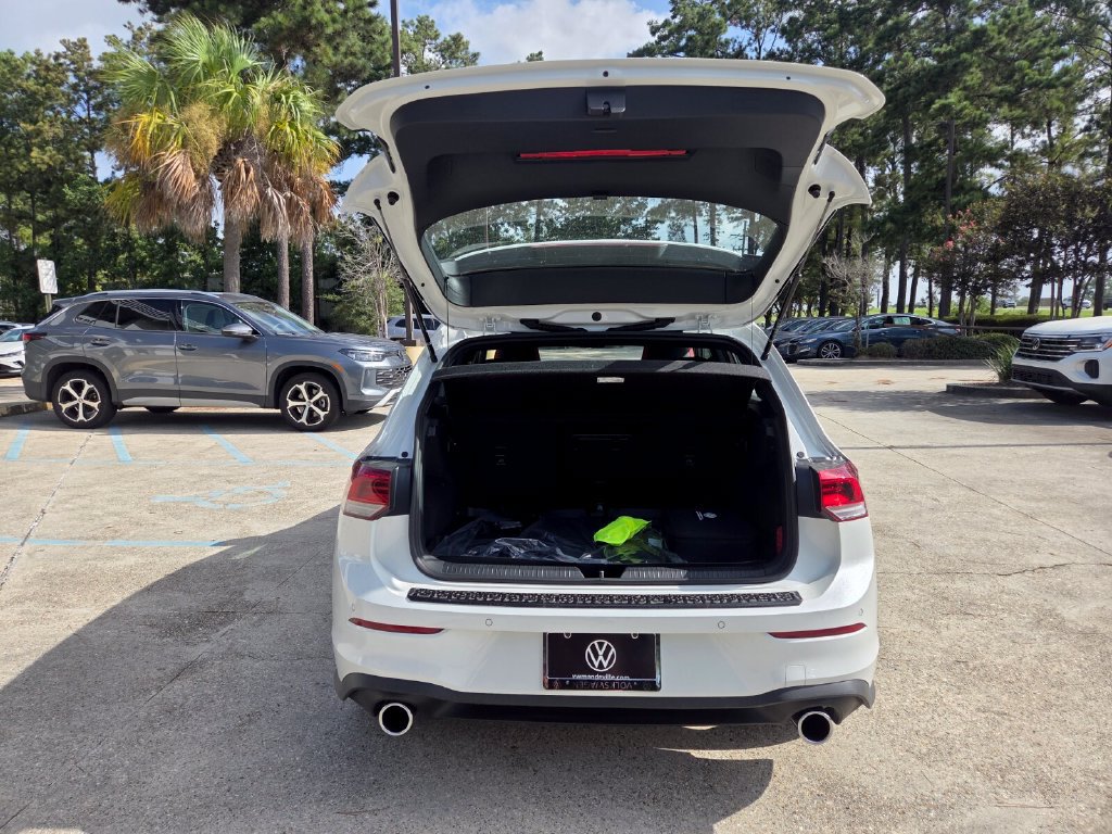 New 2026 Volkswagen GTI SE FWD image 27