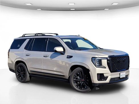 Used 2023 GMC Yukon Denali w/ Denali Reserve Package AWD/4WD image 2