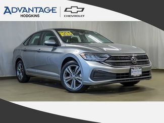 Used 2024 Volkswagen Jetta SE FWD video 1