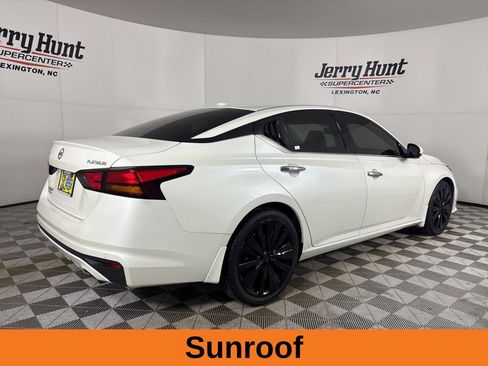 Used 2019 Nissan Altima 2.5 Platinum image 6