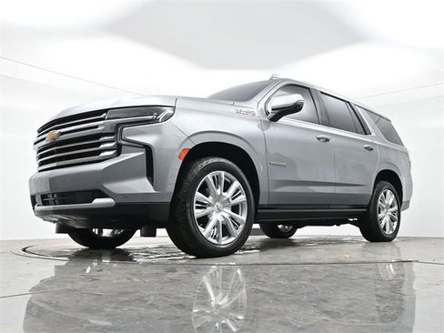 Used 2023 Chevrolet Tahoe High Country image 30
