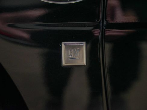 Used 2008 Cadillac DTS Limousine FWD image 24