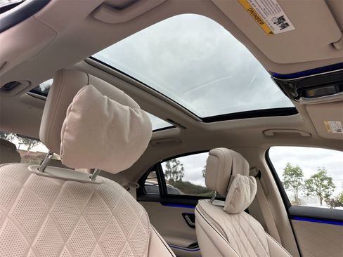 New 2026 Mercedes-Benz S 580 4MATIC Sedan image 17