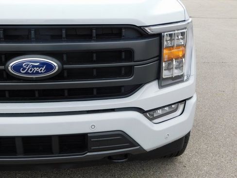 Used 2023 Ford F150 Lariat image 13