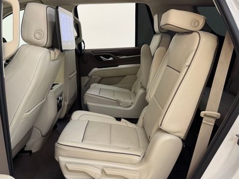 Used 2021 GMC Yukon Denali image 15