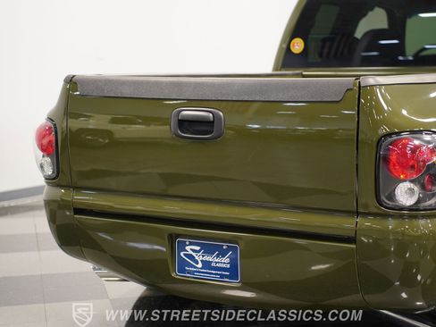 Used 2002 Chevrolet Silverado 1500 LS w/ Electrical Convenience Pkg image 27