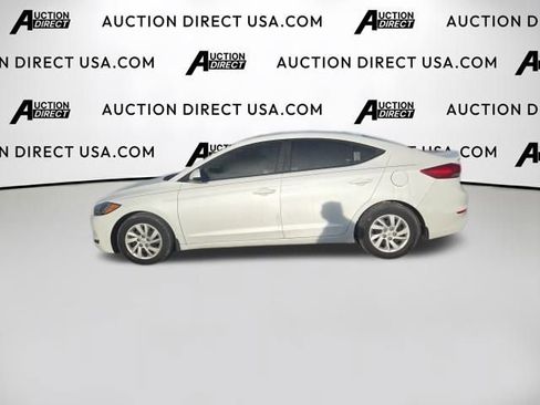 Used 2018 Hyundai Elantra SE w/ SE Connectivity Package 04 image 13