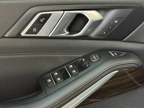 Used 2023 BMW X5 sDrive40i w/ Premium Package RWD image 13