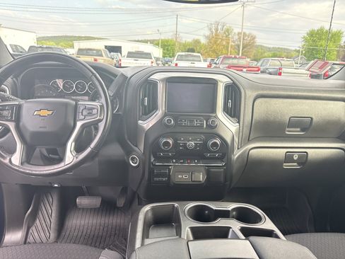 Used 2022 Chevrolet Silverado 2500 LT w/ Convenience Package AWD/4WD image 15