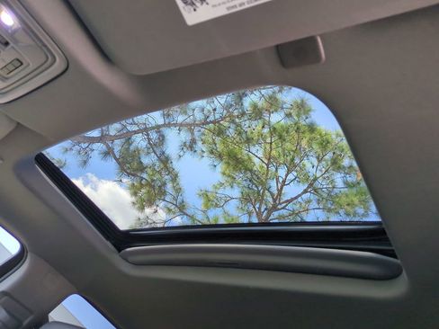 Used 2025 Chevrolet Silverado 1500 LT Trail Boss w/ Convenience Package II image 20