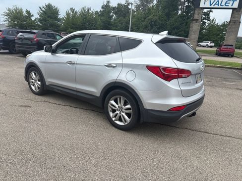 Used 2013 Hyundai Santa Fe Sport 2.0T w/ Technology Pkg AWD/4WD image 9