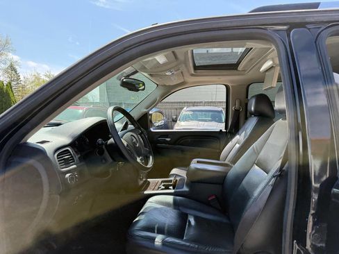 Used 2012 GMC Yukon XL Denali image 9