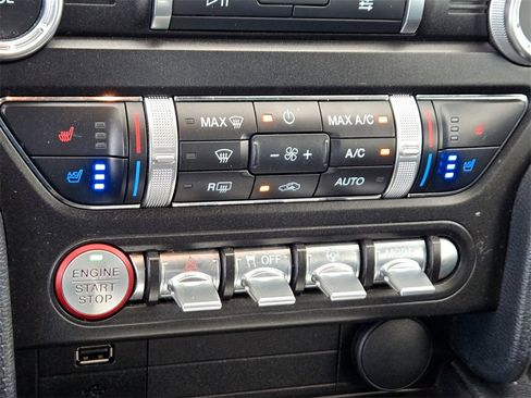 Used 2022 Ford Mustang Premium image 20