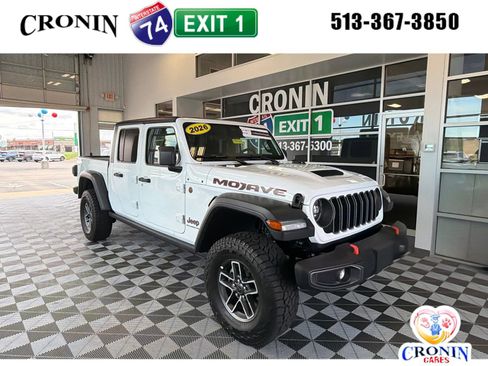 Used 2026 Jeep Gladiator Mojave AWD/4WD image 1