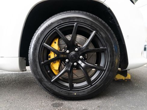 Used 2020 Jeep Grand Cherokee Trackhawk image 26