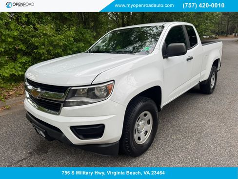 Used 2019 Chevrolet Colorado W/T RWD image 1