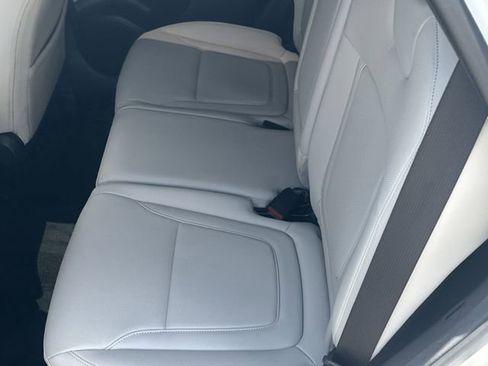 Certified 2025 Hyundai Tucson SEL FWD image 17