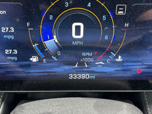 Used 2025 Chevrolet Equinox LT FWD image 10