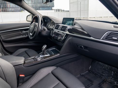 Used 2016 BMW 328i xDrive Sedan AWD/4WD image 24