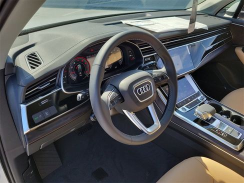 New 2026 Audi Q7 2.0T Premium image 7