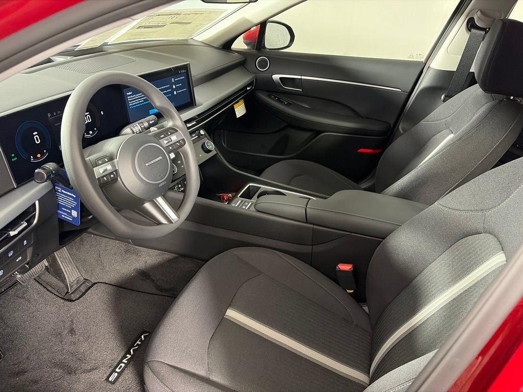 New 2026 Hyundai Sonata Blue FWD image 9