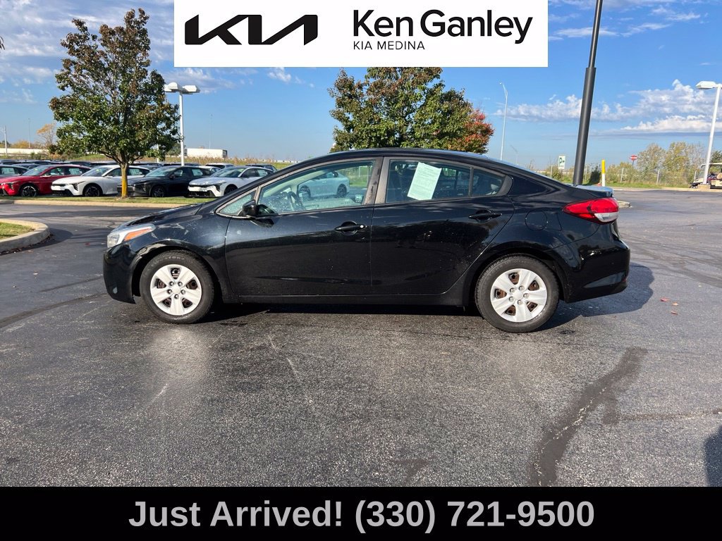 Used 2017 Kia Forte LX FWD image 8