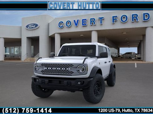 New 2026 Ford Bronco Badlands image 2